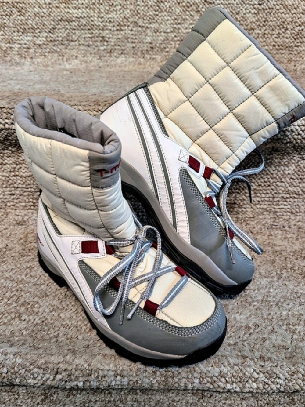 Wind River T-Max Winter Boots US 8